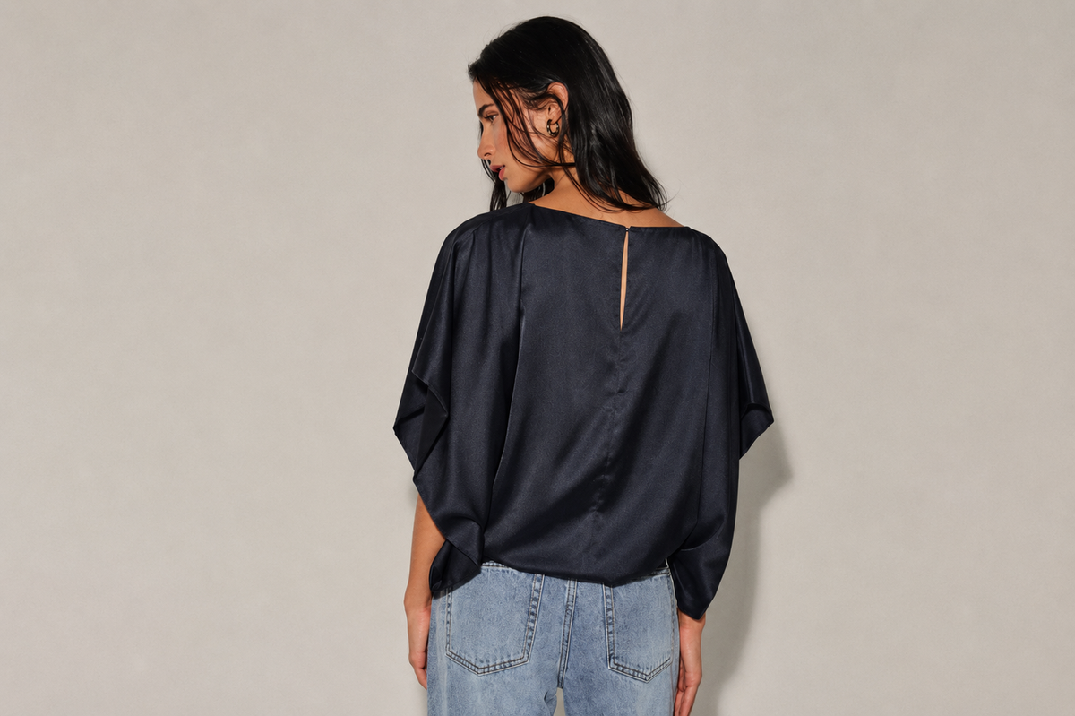 Woven Short Sleeve Flowy Top