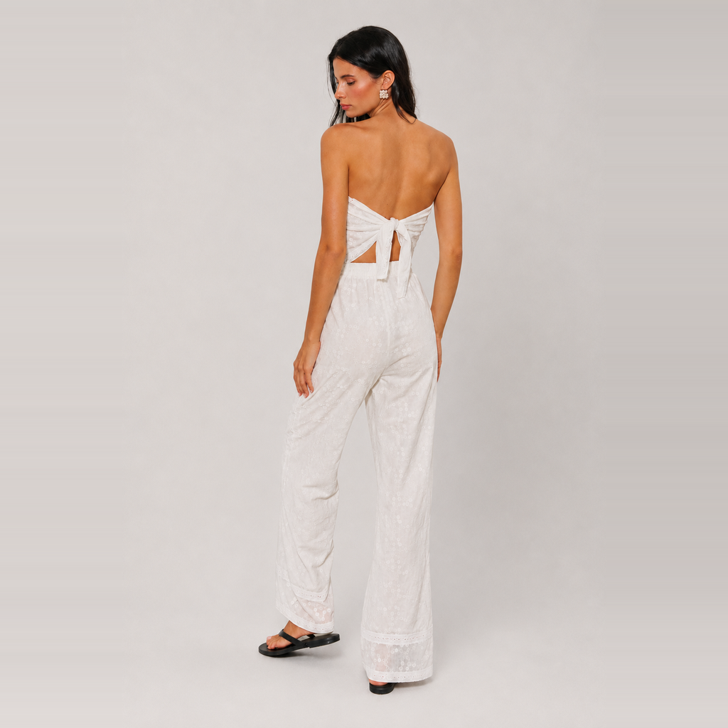 Woven Embroidery Eyelet Set