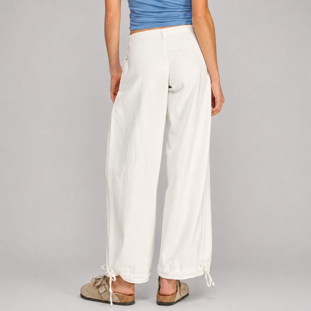 Lotus Balloon Jeans - White